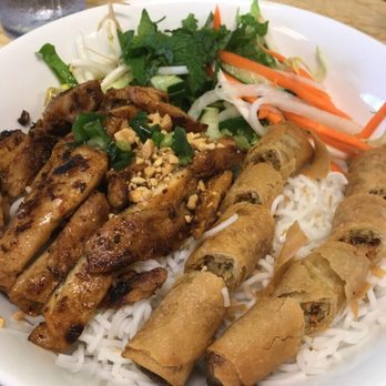Stadium Pho - BBQ chicken and spring rolls - Vietnamese Near Me - Honolulu, Hawaii