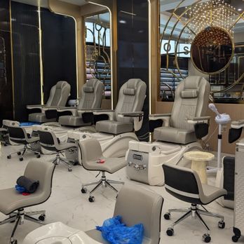 Marvelous Nails & Lashes - Pedicure stations - Nail Salons Near Me - Las Vegas, Nevada