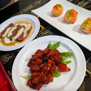Sushi King - Black pepper tuna, tuna martini, salmon bowl - Sushi Bars Near Me - Norfolk, Virginia