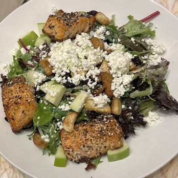 Biscotti's - Salmon on Caesar Salad - Cafes Near Me - Reno, Nevada