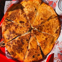 Nenes Taqueria - Birria pizza