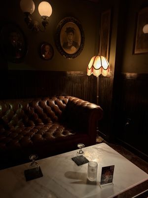 Watts & Ward by null