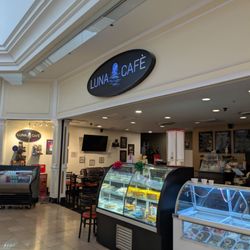 Luna Cafe