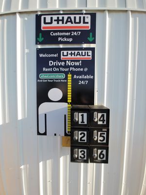 U-Haul Trailer Hitch Super Center at Morse Road