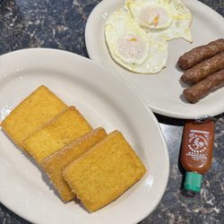 Samantha's Grill - Fried cornmeal mush breakfast