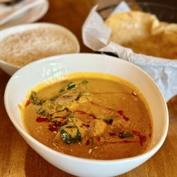 Gol Bowl - Holmes Homestyle Chicken Curry