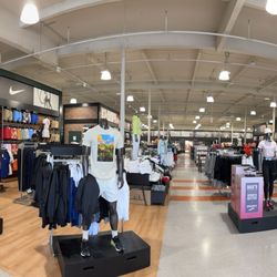 Dick's Sporting Goods