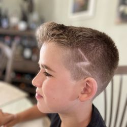 Montgomery's Barber Shop - It was our fist time at Montgomery's Barber Shop and Ramona, thank you for a memorable time!!