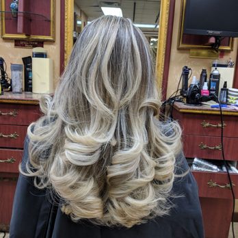 Spectrym Salon & Day Spa - ...and she does it again, Julia with the amazing cut & color skills!!! - Hair Salons Near Me - Forest Hills, New York Spectrym Salon & Day Spa - ...and she does it again, Julia with the amazing cut & color skills!!! - Hair Salons Near Me - Forest Hills, New York