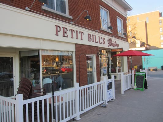 Petit Bill's Bistro by null