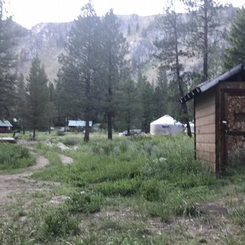 Sawtooth Lodge - Nearby cabin and new yurts - Hotels Near Me - Lowman, Idaho Sawtooth Lodge - Nearby cabin and new yurts - Hotels Near Me - Lowman, Idaho
