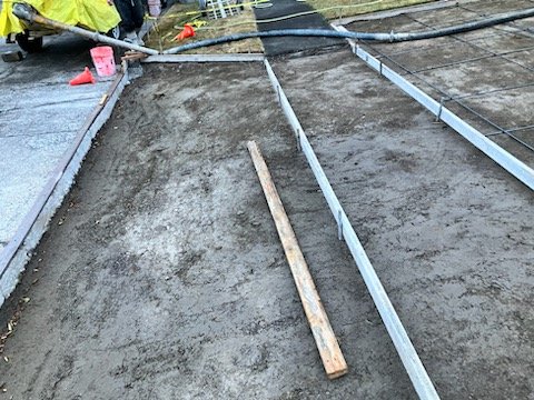 Slide of Duarte's Contracting & More