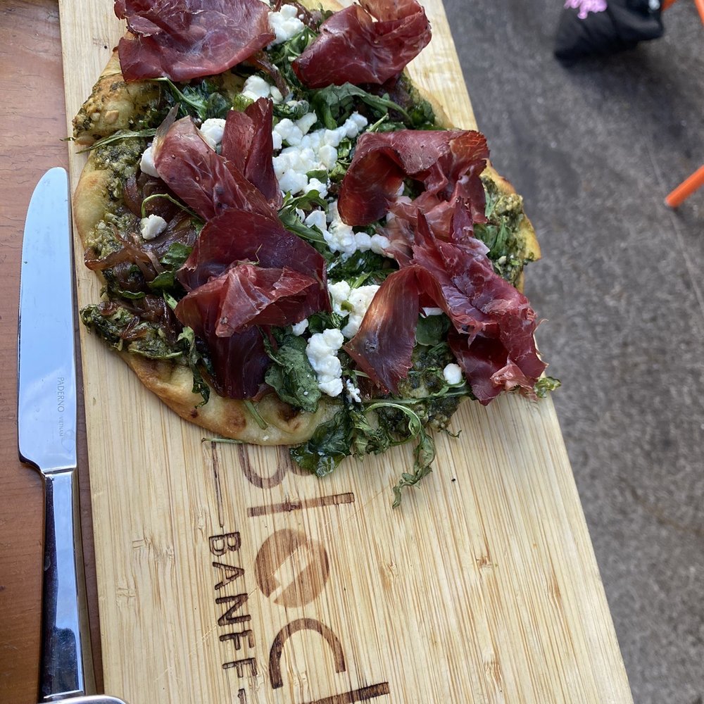 Block Kitchen + Bar - Bison flatbread - 10/10 amazing - Sandwiches Near Me - Banff, Alberta Block Kitchen + Bar - Bison flatbread - 10/10 amazing - Sandwiches Near Me - Banff, Alberta