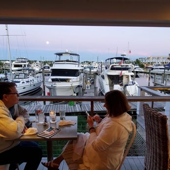 Red 36 - Seafood Near Me - Mystic, Connecticut