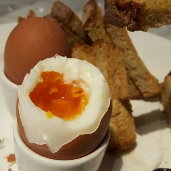 The Perfectionists' Café - Yolk barely soft... - Ice Cream & Frozen Yogurt Near Me - London, XGL