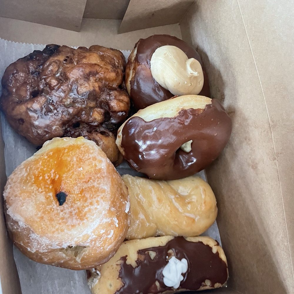Holtman's Donut Shop - Donuts Near Me - Cincinnati, Ohio Holtman's Donut Shop - Donuts Near Me - Cincinnati, Ohio