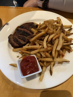 Celilo Restaurant & Bar by null