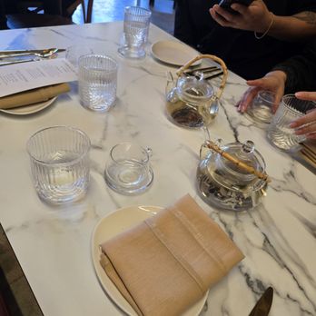 Tea Modern Chinese - Table placement - Tea Rooms Near Me - Orange, California Tea Modern Chinese - Table placement - Tea Rooms Near Me - Orange, California