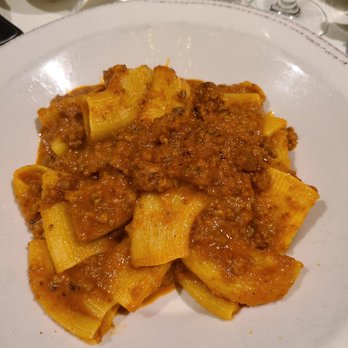 Carmine's - Rigatoni wasn't short of sauce. To me, the more sauce the better - Italian Near Me - Bellevue, Washington
