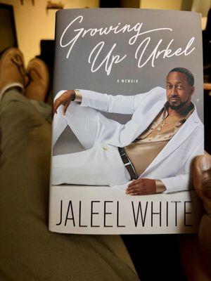 Barnes & Noble by null