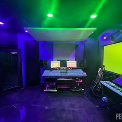 ZMB Studios - Plano Texas Studio B location