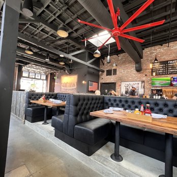 Finney's Crafthouse - Orange - Inside - New American Near Me - Orange, California