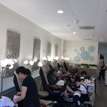 Lilly Nail Spa - Inside pedi chairs - Nail Salons Near Me - Redondo Beach, California