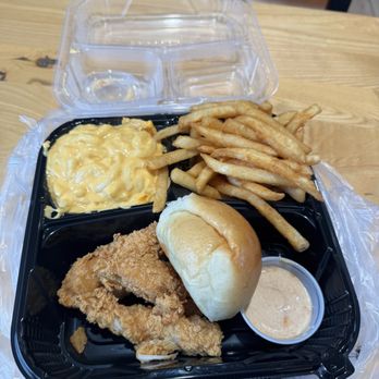Golden Chick - Fast Food Near Me - Purvis, Mississippi Golden Chick - Fast Food Near Me - Purvis, Mississippi