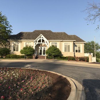Klein Creek Golf Club - the front of the building - Golf Near Me - Winfield, Illinois Klein Creek Golf Club - the front of the building - Golf Near Me - Winfield, Illinois