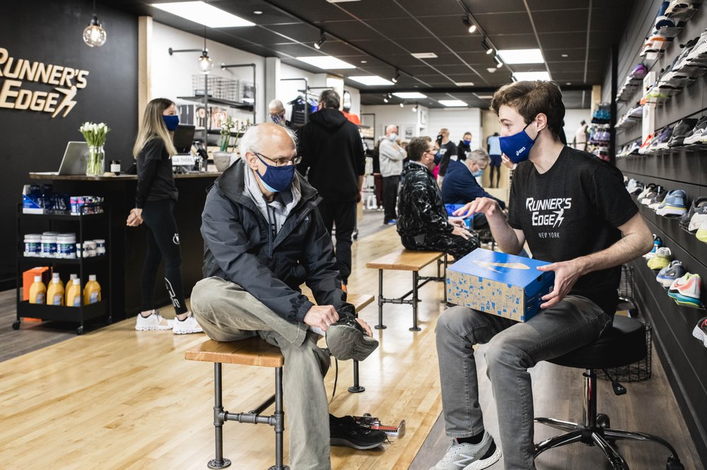 RUNNER’S EDGE HUNTINGTON Updated October 2024 19 Photos & 15