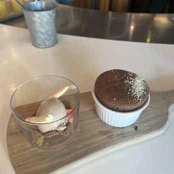 Patisserie Tomoko - Desserts Near Me - Brooklyn, New York