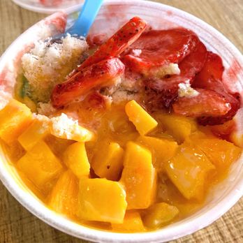 Snow City Cafe - OVERPRICED! Small Strawberry & Mango Bingsu (Korean shaved ice) I ordered To-Go - Desserts Near Me - Carrollton, Texas Snow City Cafe - OVERPRICED! Small Strawberry & Mango Bingsu (Korean shaved ice) I ordered To-Go - Desserts Near Me - Carrollton, Texas