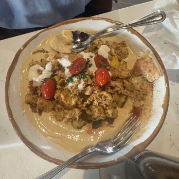Meddys - Hummus Stacked Bowl with chicken - Mediterranean Near Me - Omaha, Nebraska Meddys - Hummus Stacked Bowl with chicken - Mediterranean Near Me - Omaha, Nebraska