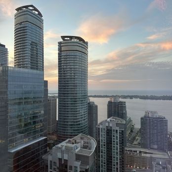 Delta Hotels Toronto - Gorgeous view from breakfast lounge - Hotels Near Me - Toronto, Ontario Delta Hotels Toronto - Gorgeous view from breakfast lounge - Hotels Near Me - Toronto, Ontario