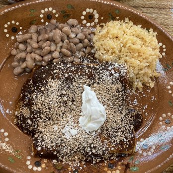 EL BORREGO DE ORO - Enchiladas de Pasilla con pollo - Mexican Near Me - MARIETTA, Georgia EL BORREGO DE ORO - Enchiladas de Pasilla con pollo - Mexican Near Me - MARIETTA, Georgia