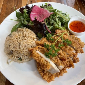 Lapisara Eatery - Fried Chicken fried rice - Breakfast & Brunch Near Me - San Francisco, California Lapisara Eatery - Fried Chicken fried rice - Breakfast & Brunch Near Me - San Francisco, California