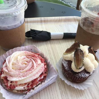 Cafe Terrace - Yogurt tart, figs red velvet - Cafes Near Me - Bayside, New York
