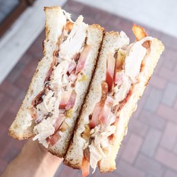 Padang Padang Sandwich