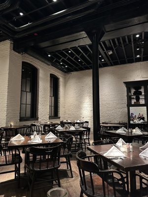 M's Pub by null