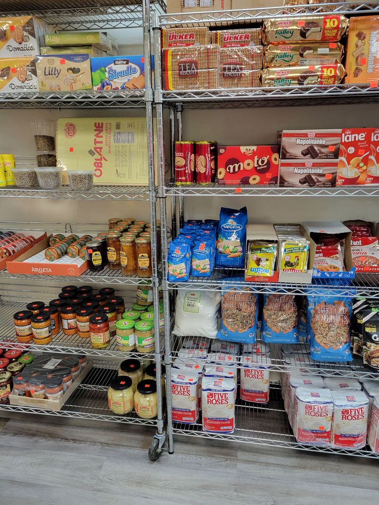 2M Mediterranean Market & Deli