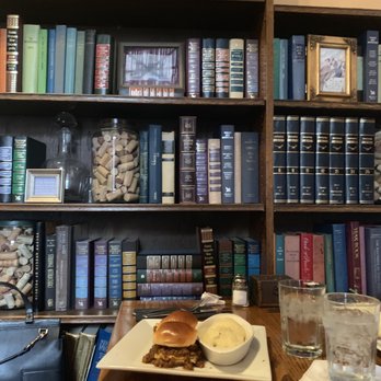 Woody's Library Restaurant - New American Near Me - Carmel, Indiana