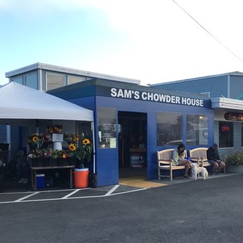 Sam's Chowder House - Entrance - Seafood Near Me - Half Moon Bay, California Sam's Chowder House - Entrance - Seafood Near Me - Half Moon Bay, California