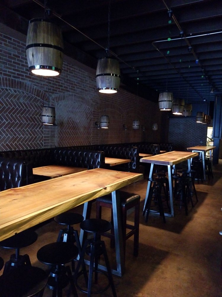 BROWNIE’S LOUNGE 39 Photos & 81 Reviews 5858 S Land Park Dr