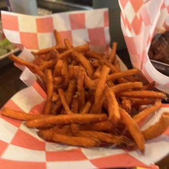 Big'z Burger Joint - Bars Near Me - San Antonio, Texas Big'z Burger Joint - Bars Near Me - San Antonio, Texas