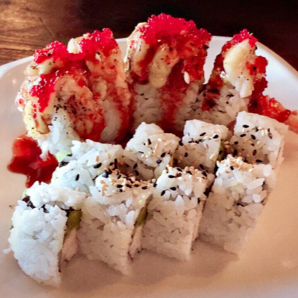 Sushi Mori - Lobster Roll & California Roll (lunch special) - Japanese Near Me - Surrey, British Columbia