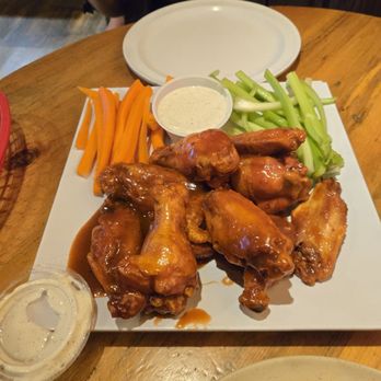 John's Pizza Works - Pizza Near Me - Mammoth Lakes, California