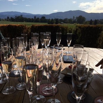 Patz & Hall Winery - Wineries Near Me - Sonoma, California