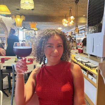 Altar Restautant LX - Appropriately sized sangria glass - Portuguese Near Me - Lisbon, 11