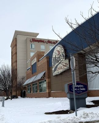 Mac's Local Eats by null