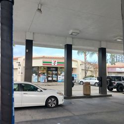 7-Eleven